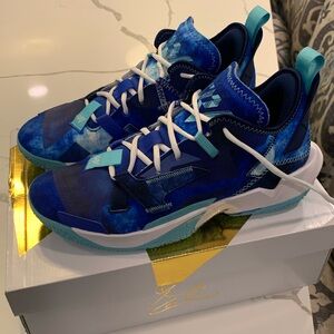 Very Gently Used Jordan Why Not Zero.4 size 11